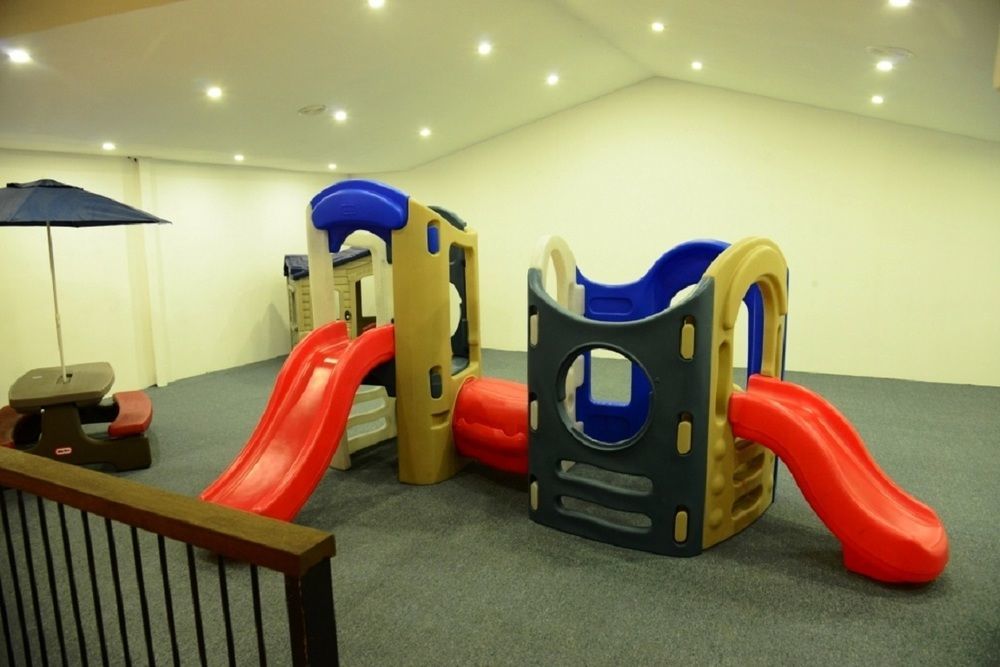 Oak Ray City Hotel Κάντι Εξωτερικό φωτογραφία