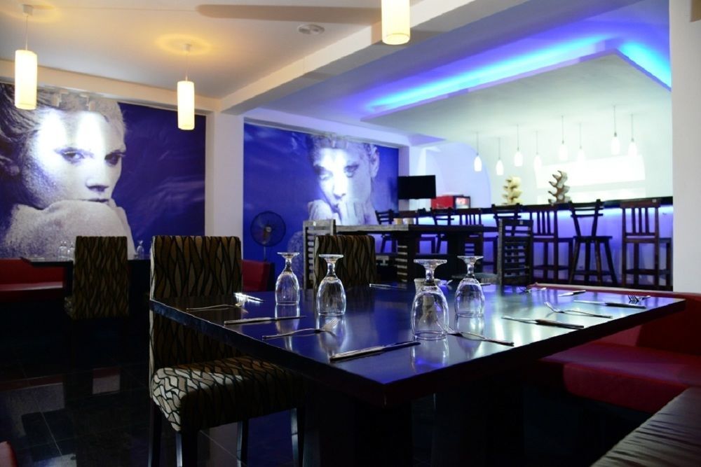 Oak Ray City Hotel Κάντι Εξωτερικό φωτογραφία