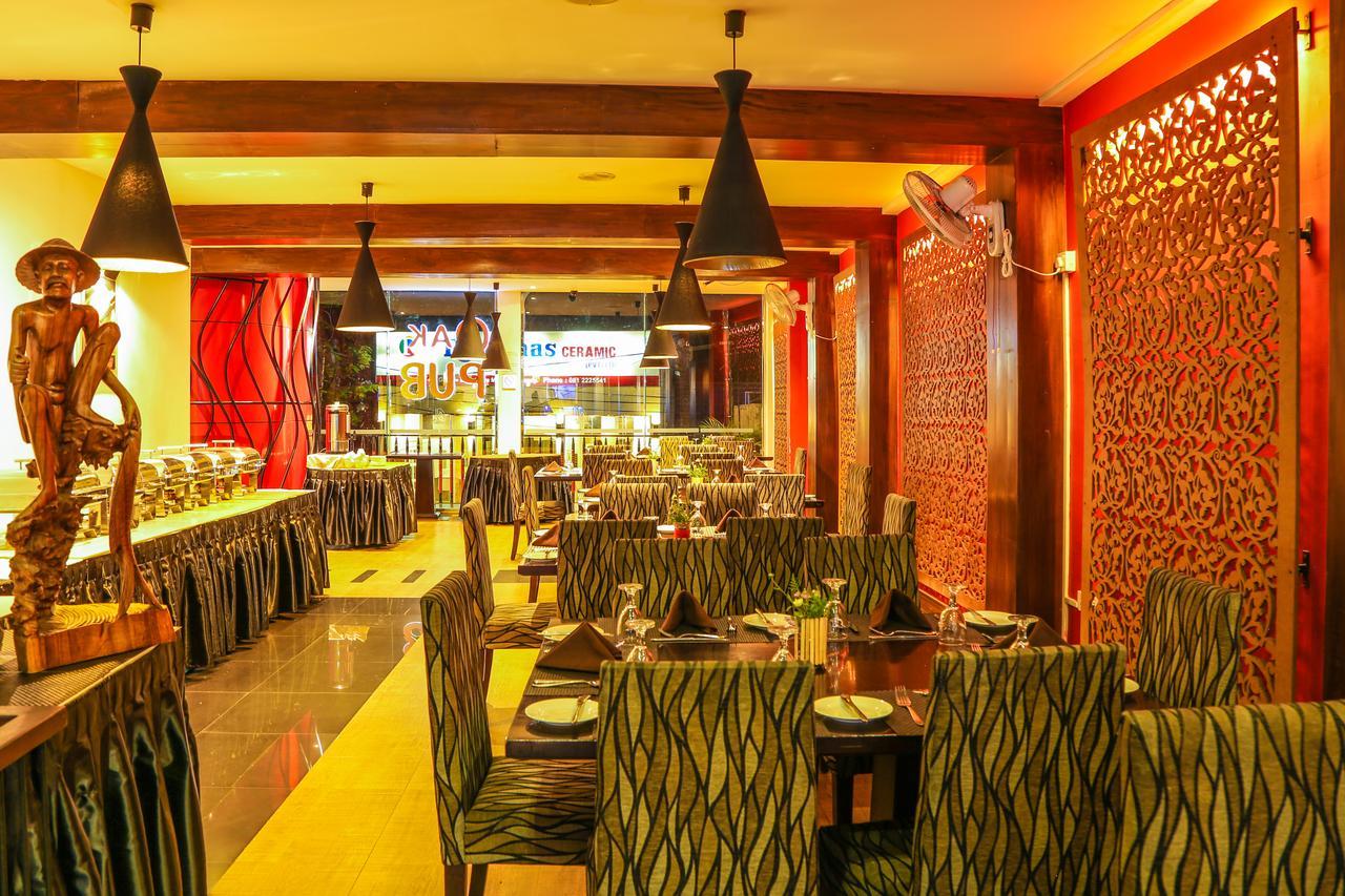 Oak Ray City Hotel Κάντι Εξωτερικό φωτογραφία
