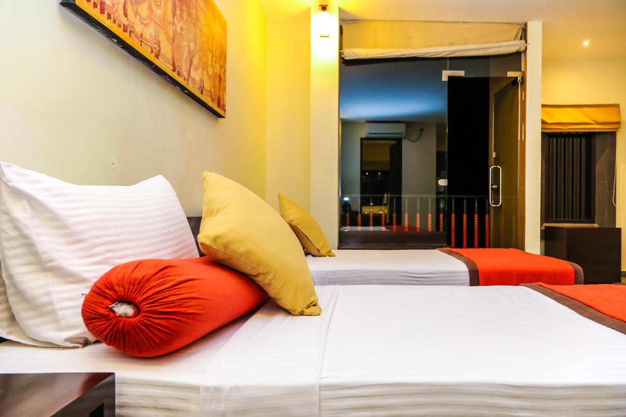 Oak Ray City Hotel Κάντι Εξωτερικό φωτογραφία